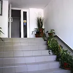 Premium Apartment, On Burebista Blv Apartman *